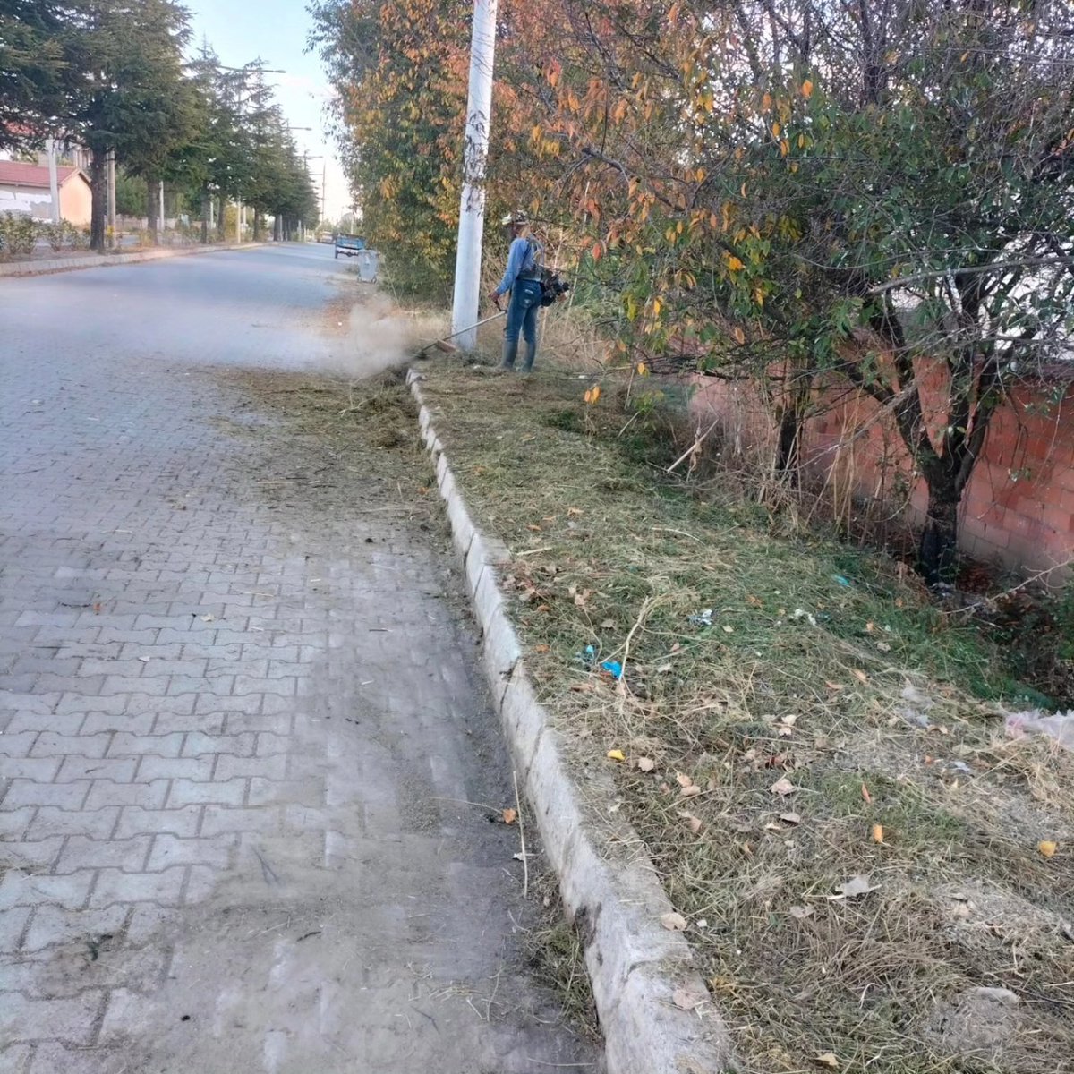 Kasabamız temizliklerine devam ediyoruz.Vatandaşlarımızın soba küllerini çuvallara doldurarak çöp konteyneri yanına koymalarını rica ediyoruz.Temiz GEBECELER için! <a href="/mehmetkeklik94/">Mehmet Keklik</a>