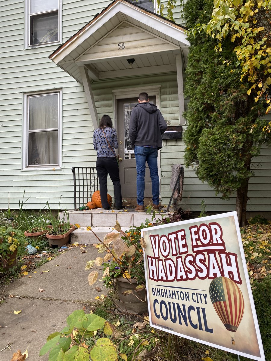 Josh Riley tweet media