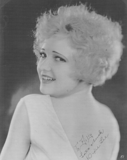 TinseltownTwins's tweet photo. Dixie Lee #ClassicGirlOfTheWeek #DixieLee https://t.co/lMLuH1T5Pz