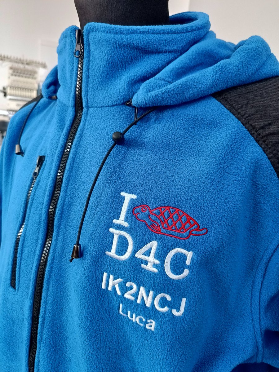 BBzymek's tweet photo. Crazy week with crazy orders 😁, special request from  @D4C_team member IK2NCJ Luca fleece. Thin and warm hooded. #hamradio #amateurradio #D4C #contestteam #cqdx #amateurfunk #radioamatori #SQ1K #SQ1KBartsShop #RadioNeedle https://t.co/8jLlgYX0Ob