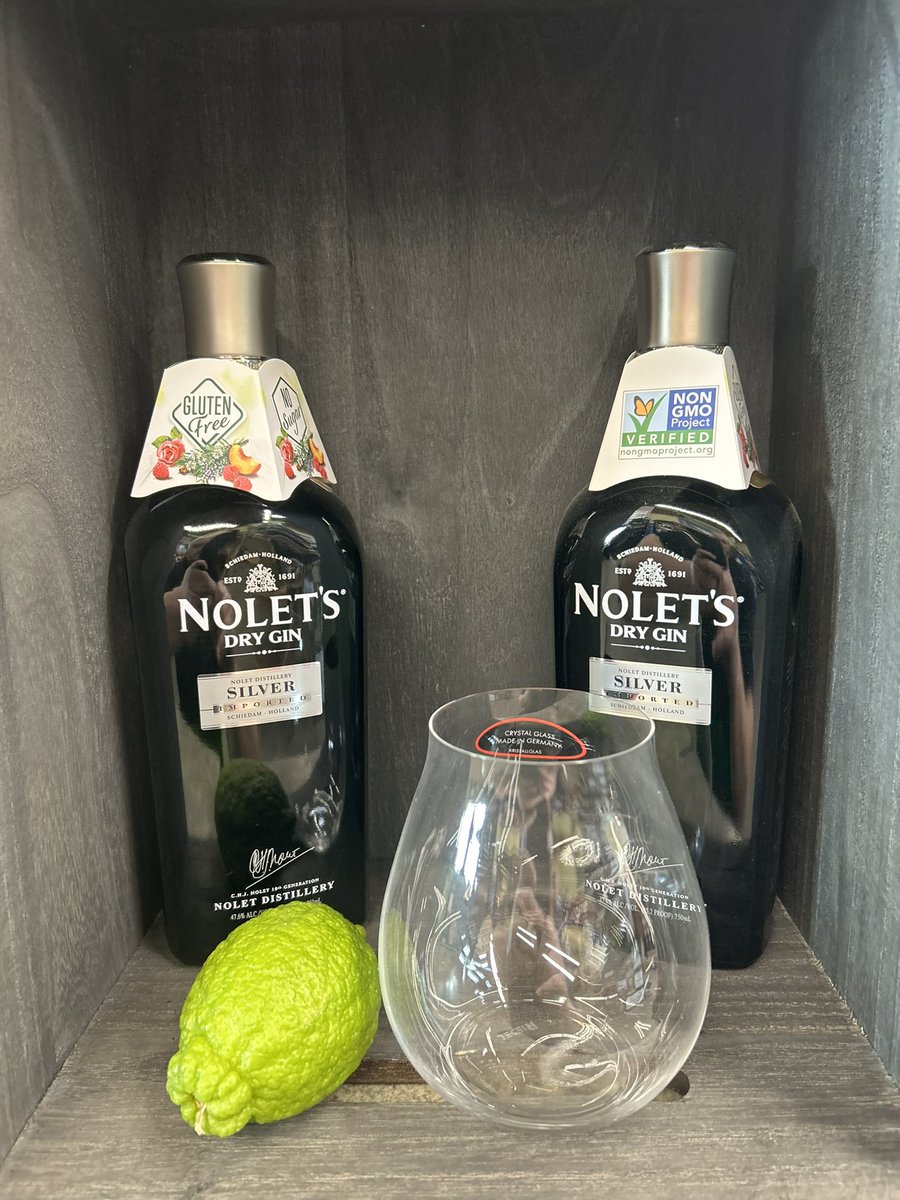 WaukeeHyVee's tweet photo. @Support @NOLETSGins cocktail sampling in our Wine &amp; Spirits Dept. from 5-6:30pm tonight! https://t.co/aZR862SgWl