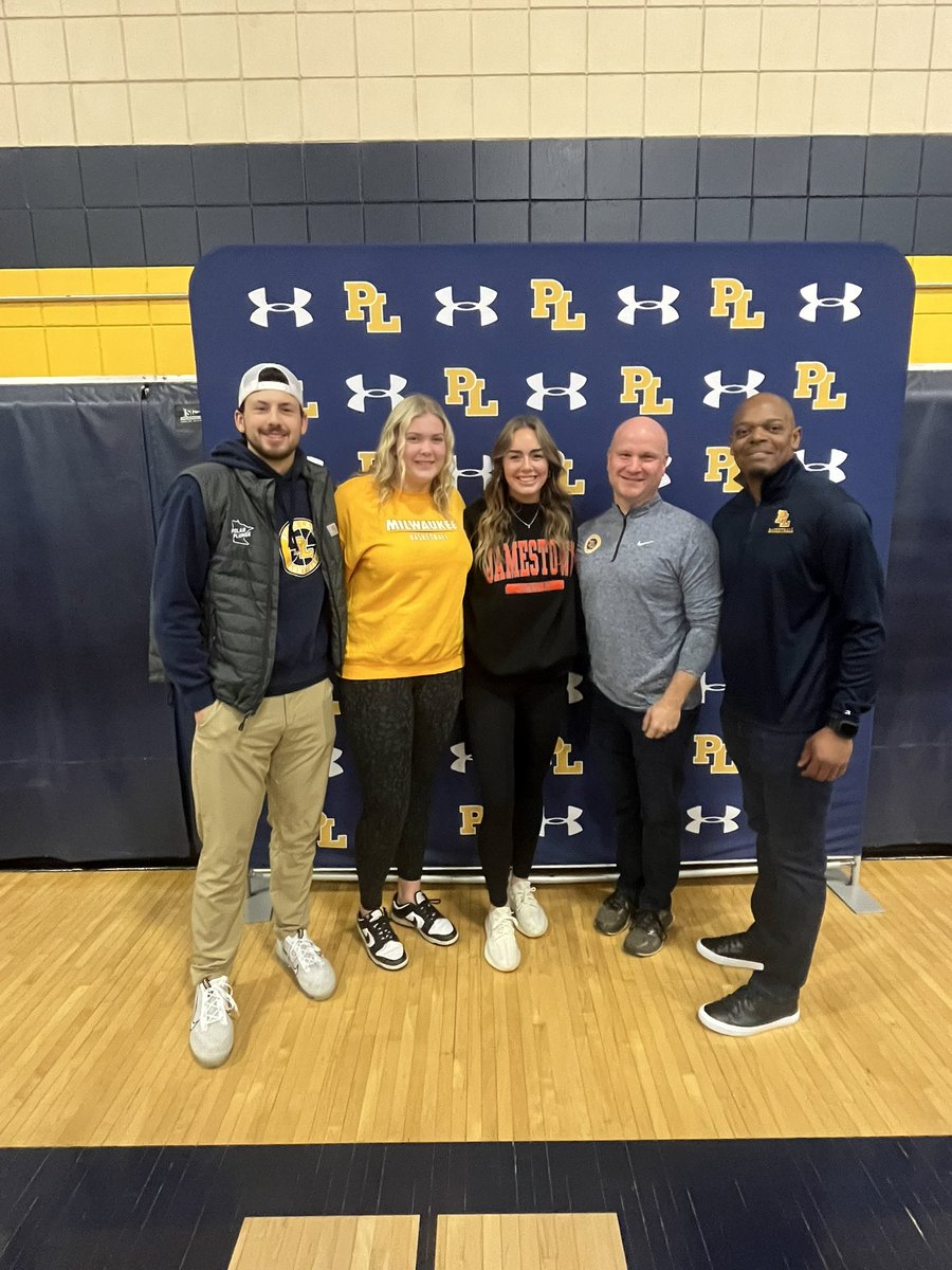 PLGirlsHoopsFan's tweet photo. Proud! @JuliaThoms2024 @McnairCecilia @PLHSBBallGirls https://t.co/Tqs9GJRrpY