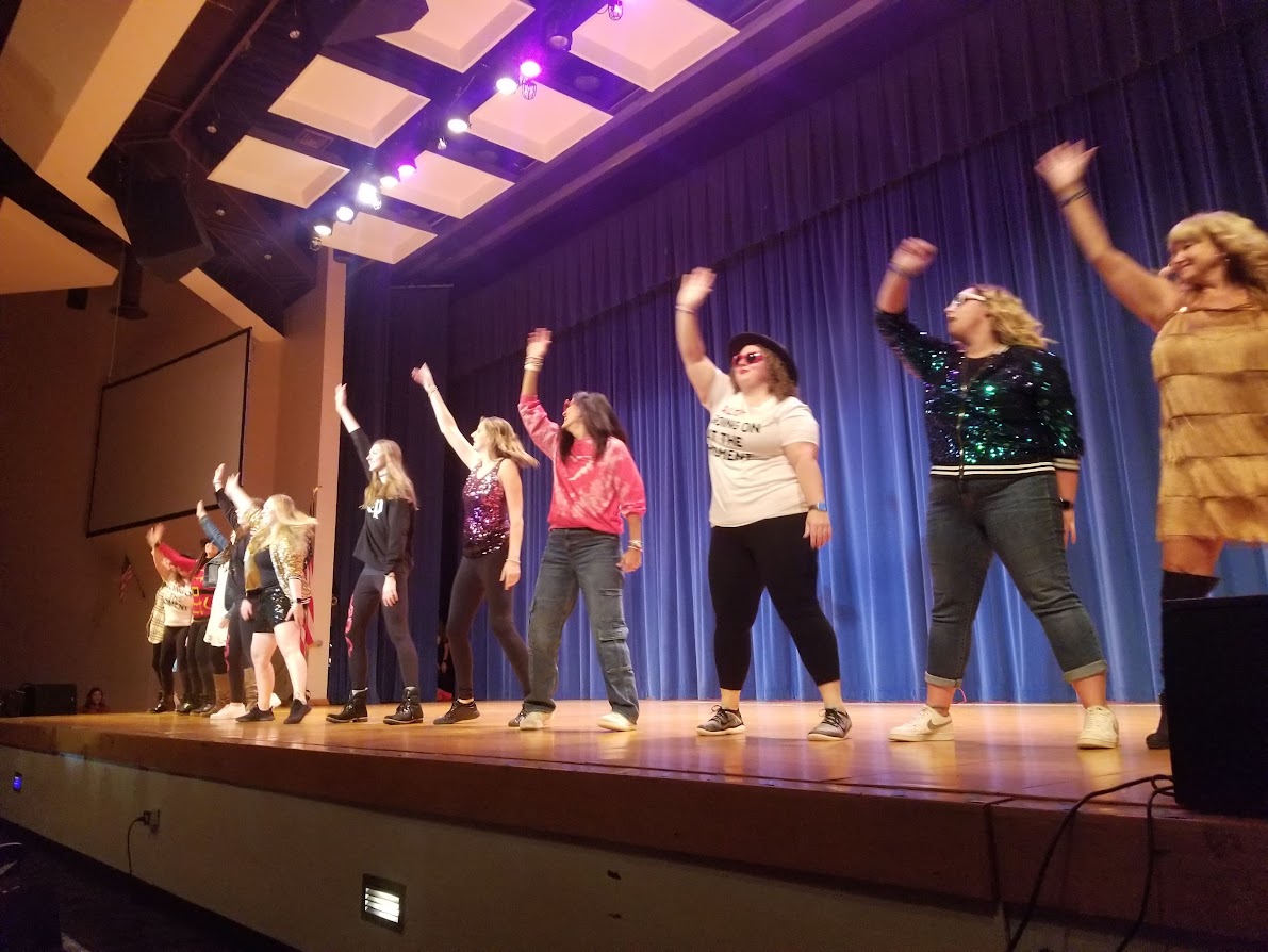 RoselleSD12's tweet photo. Some of our amazing Spring Hills staff did a dance to a medley of Taylor Swift songs and even gave out bracelets as they made their way to the stage for the Talent Show! #ProudToBeD12 https://t.co/LSDKxEqXHx