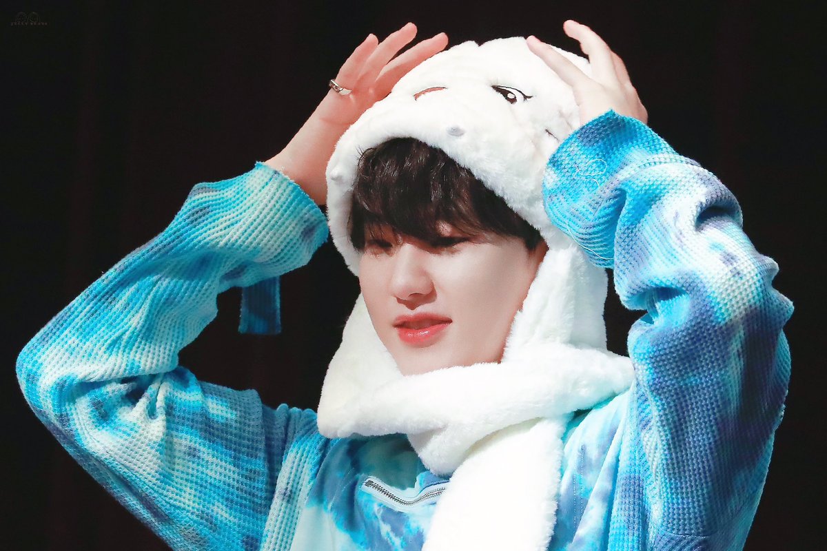 Jellybeans_hozi's tweet photo. 231105  팬싸 HQ

폭신폭신

#HOSHI #호시  #권순영 #ホシ 
#세븐틴    #SEVENTEEN https://t.co/xM6dfHuGoc