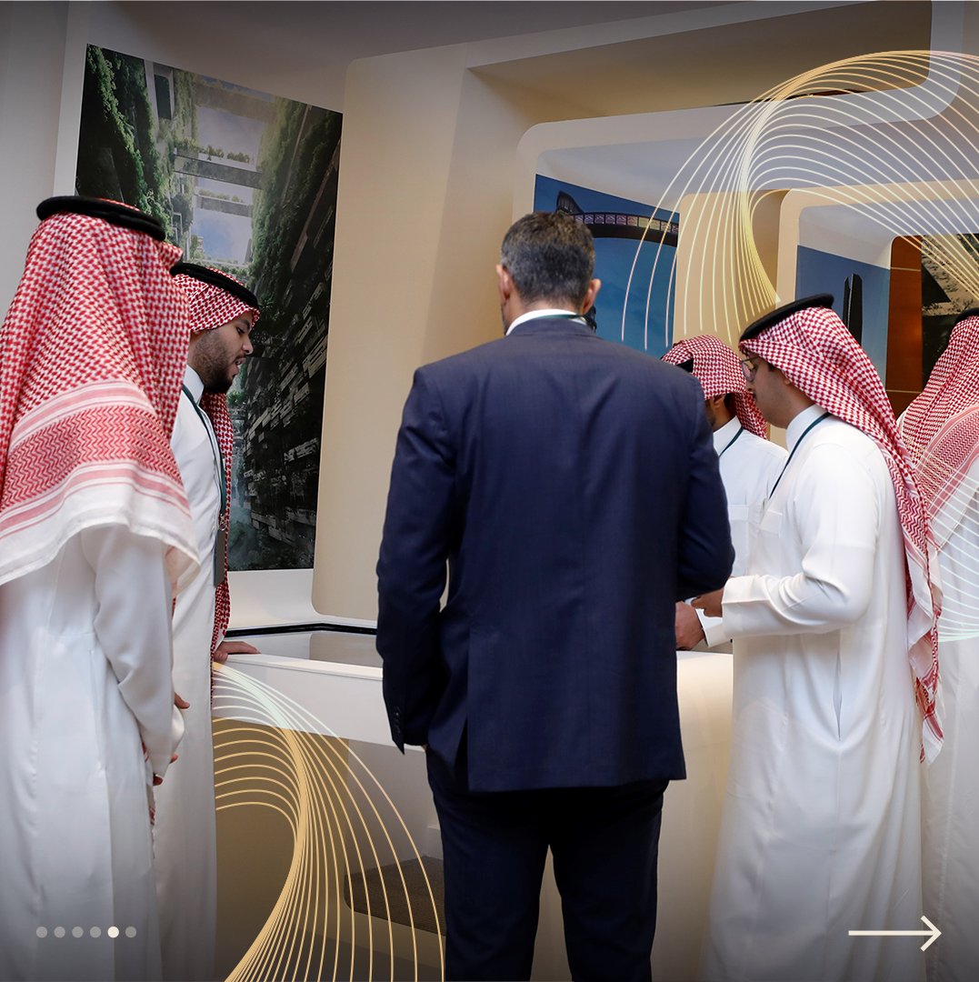 PIFSaudi's tweet photo. استضاف #صندوق_الاستثمارات_العامة منتدى شركاء الصندوق بمشاركة الشركات التابعة له، حيث تم تسليط الضوء على دور مكتب إدارة المشاريع في تحقيق التحول. وقد ضم المنتدى العديد من الجلسات الحوارية وقصص نجاح تتعلّق بتطبيق أفضل المعايير في مجال إدارة المشاريع.