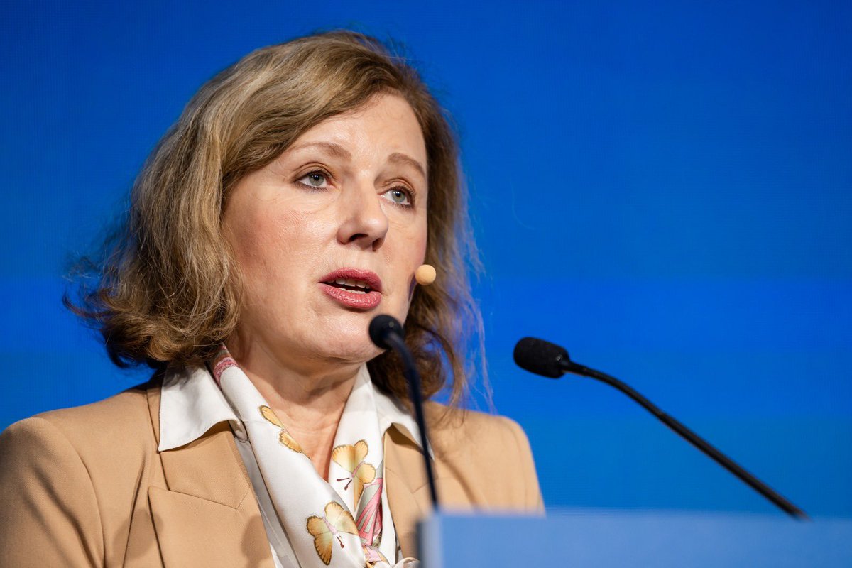 It’s done - we have a deal on the European Digital Identity! 

Soon, Europeans will be able to use their digital #id to rent a car or open a bank account anywhere in 🇪🇺. And in full respect of their #privacy 👍🏻

#eID <a href="/DigitalEU/">Digital EU 🇪🇺</a> 

👉 ec.europa.eu/commission/pre…