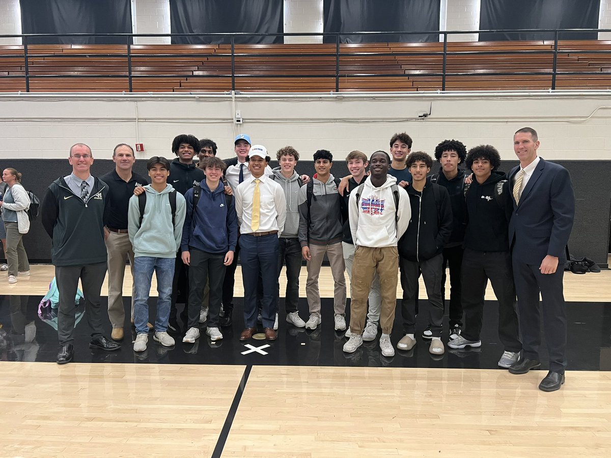 Congratulations to seniors Tyler Jones and Gavin Ripp on signing their national letters of intent today on Signing Day. Tyler is headed to UC Riverside and Gavin to the University of San Diego. #GoMonarchs #AlwaysAMonarch