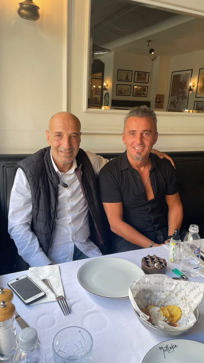 Adam gibi Adam
Ziya Doğan…!!! <a href="/_ziyadogan/">Ziya Doğan</a> 
<a href="/ForzaSenBenYok/">Sen Ben Yok BEŞİKTAŞ Var</a> 
<a href="/BesiktasOrdusu/">Beşiktaş Ordusu</a> 
<a href="/OlayBesiktas/">Olay Beşiktaş</a> 
<a href="/ajansbesiktastr/">Ajans Beşiktaş</a> 
<a href="/iykiBesiktasVar/">iyi ki Beşiktaş var</a>