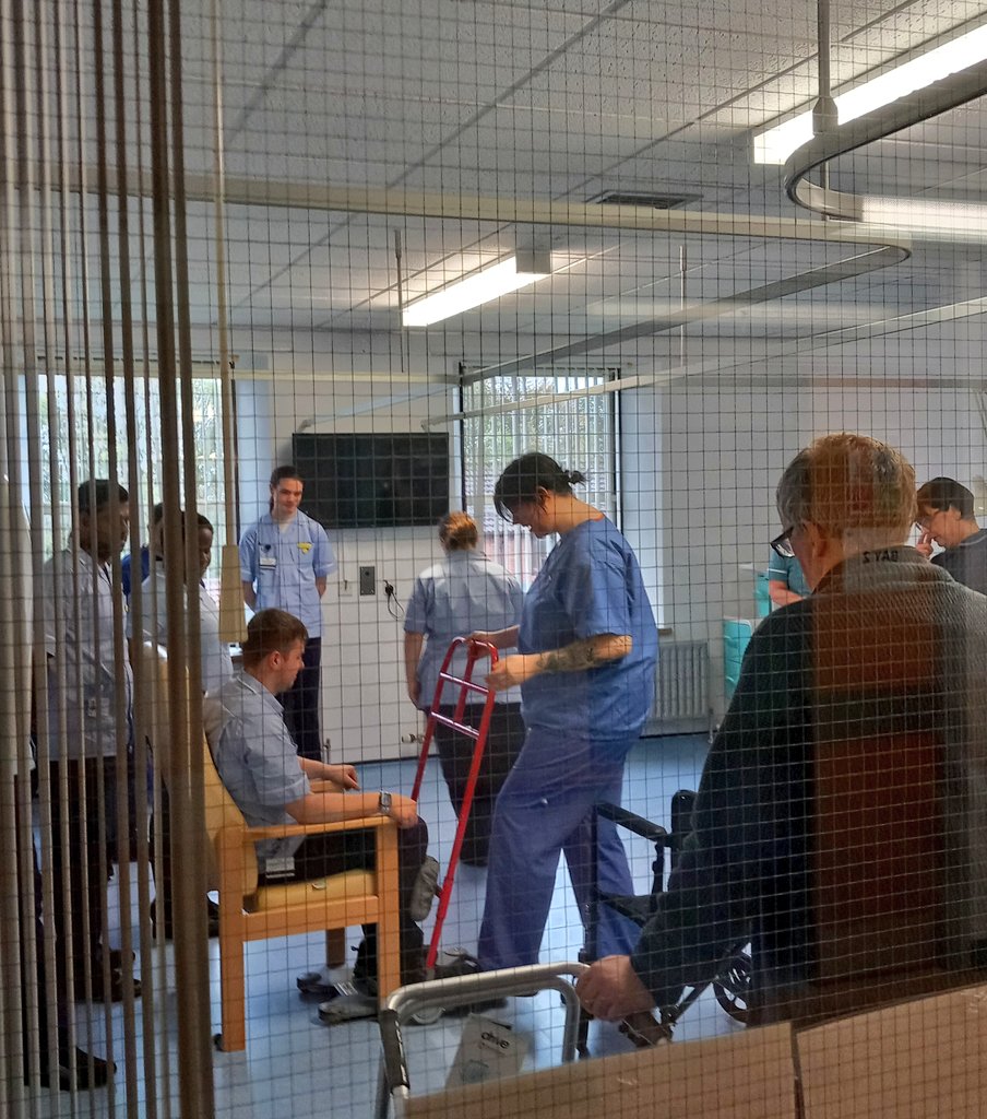 D8 #Health Care Academy @ <a href="/YSTeachingNHS/">York and Scarborough Teaching Hospitals NHS FT</a> 
Guess what we did today 😁 huge thanks <a href="/Charlenesargea1/">Charlene sargeant</a> for space and to our #weareHCSWs for getting stuck in. 
Planned reflection after first placement day? Not needed! Full cohort happy, learning...tired 💙 <a href="/Sarahfreer30/">Sarah freer</a> @emmageorge0411