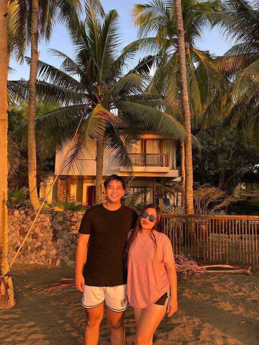 jssaguinaldo's tweet photo. Kasama kang tumaba 🐷♥️ https://t.co/ogfO7zfZ1b