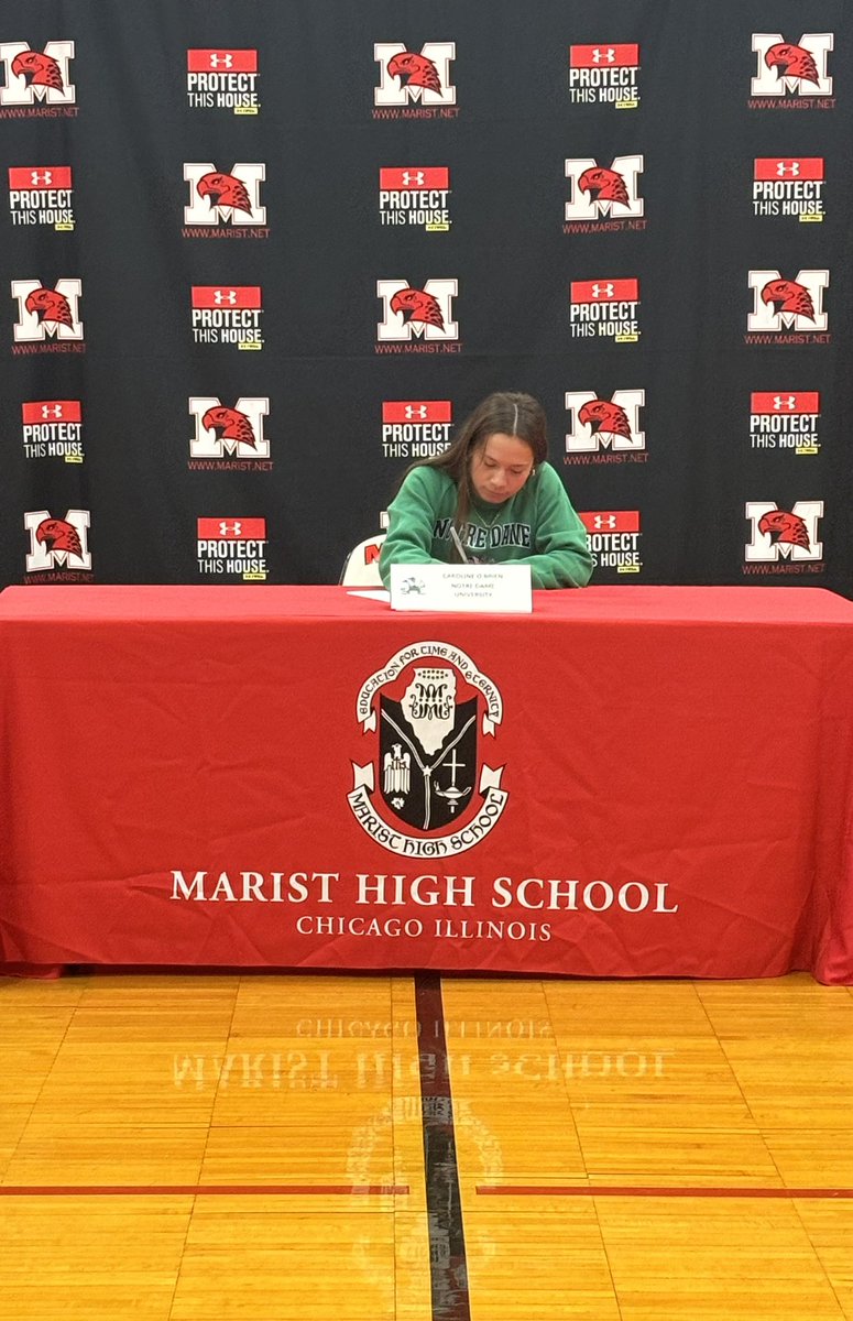 RedHawkSB's tweet photo. HUGE congratulations to Caroline O’Brien on signing her National Letter of Intent to THE University of Notre Dame! We couldn’t be more proud of you, and excited for your future with the Irish! ☘️ https://t.co/fCCyDnjvk0