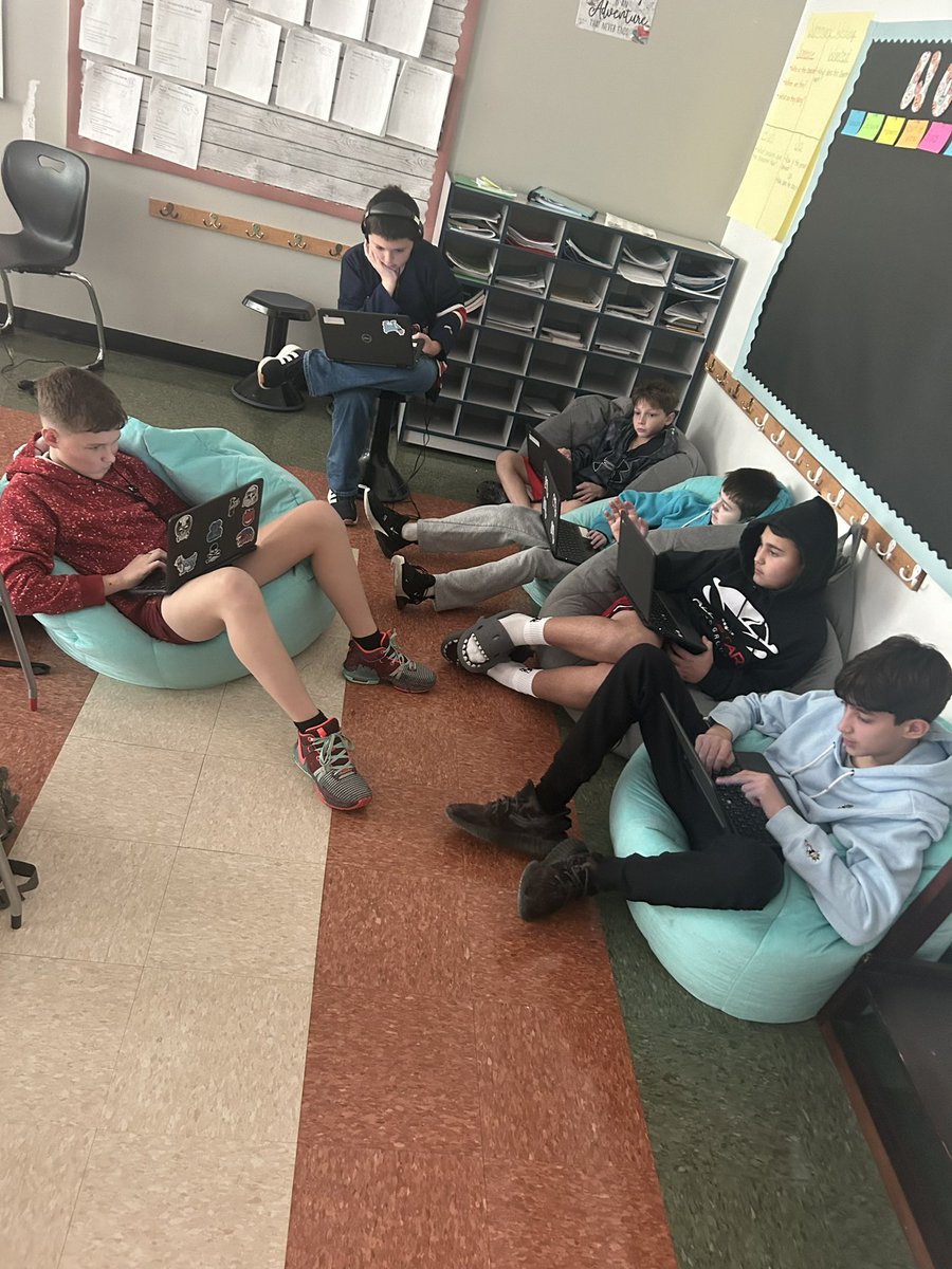 Kirsten Higgins tweet media