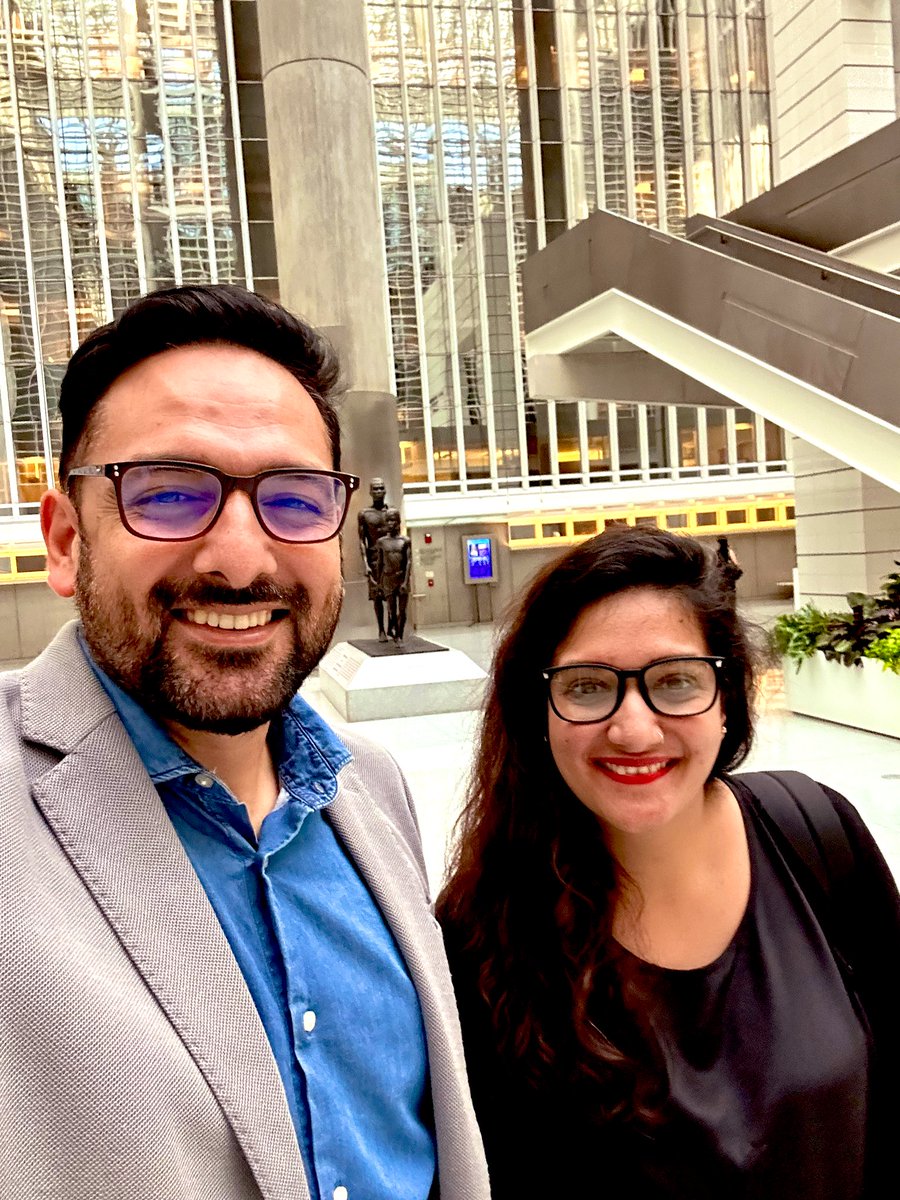 Pleasure connecting with <a href="/BrandtSchool/">Willy Brandt School of Public Policy <a href="/unierfurt/">Universität Erfurt</a></a> alumna <a href="/Shaheera_Syed/">Shaheera Syed</a> at the World Bank in Washington D.C. Her dedication to shaping equitable future is an inspiration

Shaheera’s work exemplifies the impact @unierfurt graduates have on a global scale🌍
#internationalization #publicpolicy