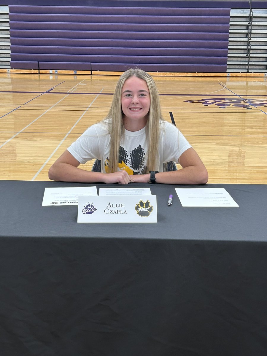 Signing Day (3/5)