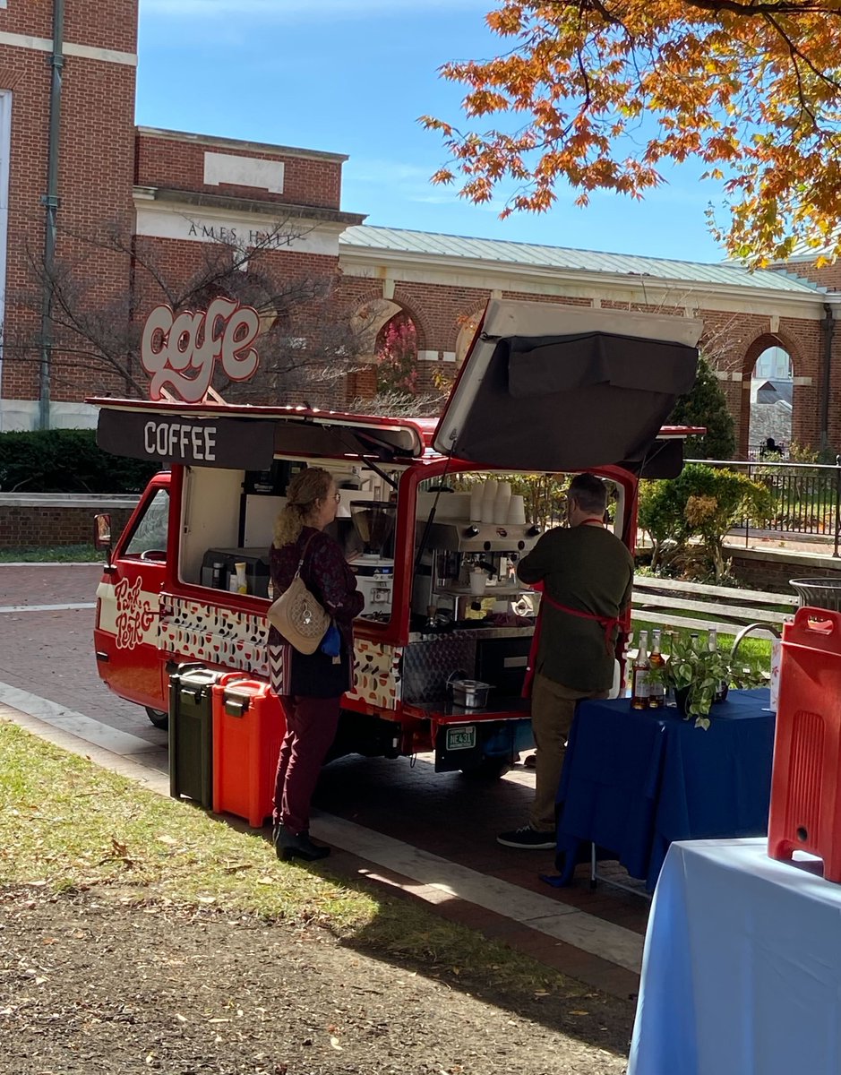 PavaCenter's tweet photo. Come visit us on Keyser Quad right now for FLI day! https://t.co/vG1JM6SUG8
