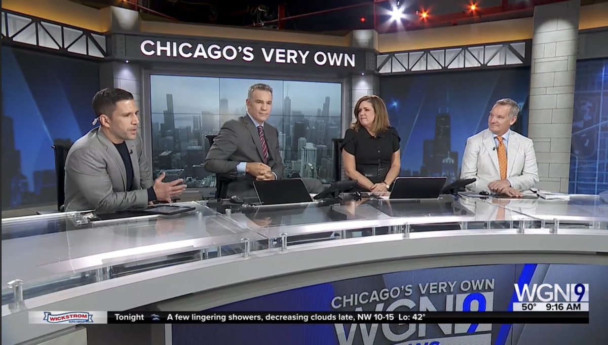ScottYoffeComms's tweet photo. Former #Bears QB & #suicide survivor #ErikKramer is releasing a new book about his life, #TheUltimateComeback (avail on #Amazon) - today he’s in #Chicago on a Media Tour to promote the book & this am he stopped by @WGNNews to talk about his comeback - https://t.co/GSmS9KWxJc https://t.co/p1w0VGocu8