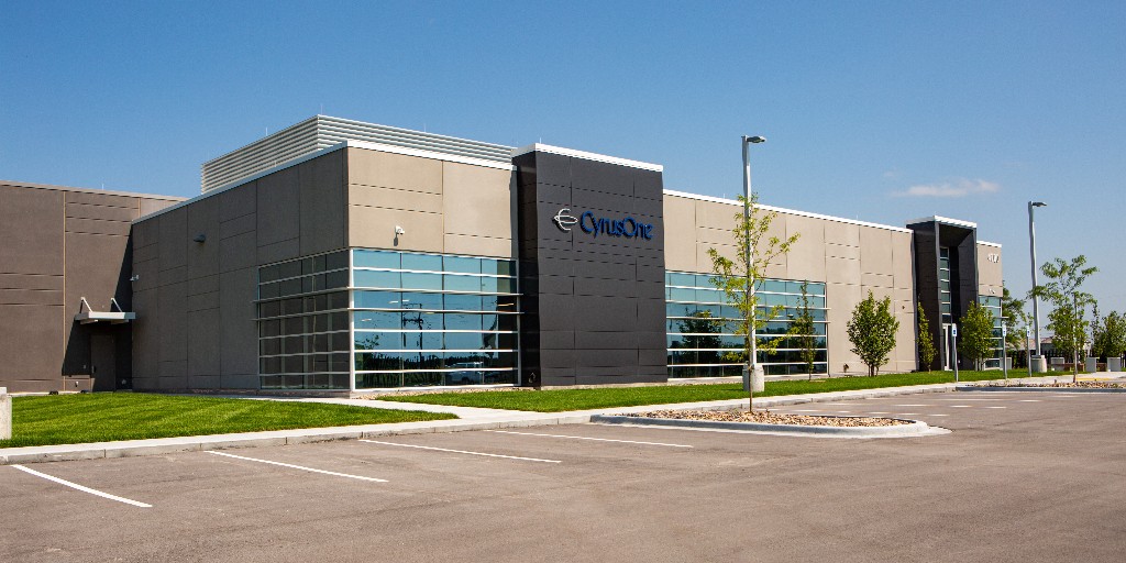 Our Iowa-based Omaha – Council Bluffs (OCB1) data center is now powered by 100% renewable electricity! This achievement was made possible through a green tariff with our local utility, MidAmerican and their GreenAdvantage program. Read more on our blog: ow.ly/s2Gt50Q4IqQ