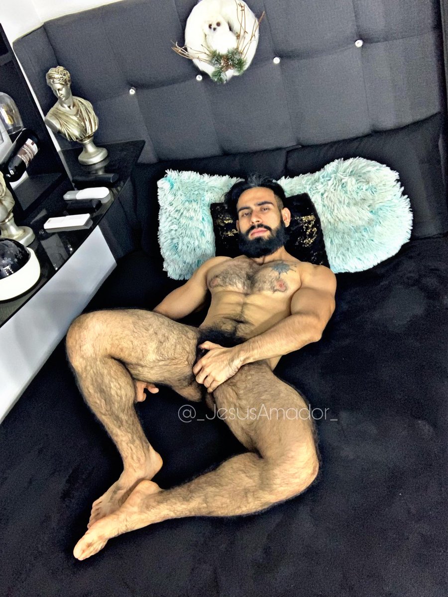 _JesusAmador_'s tweet photo. Retwitt si se te antoja despertar conmigo🧔🏻‍♂️ https://t.co/pJ3MgMf3i0
