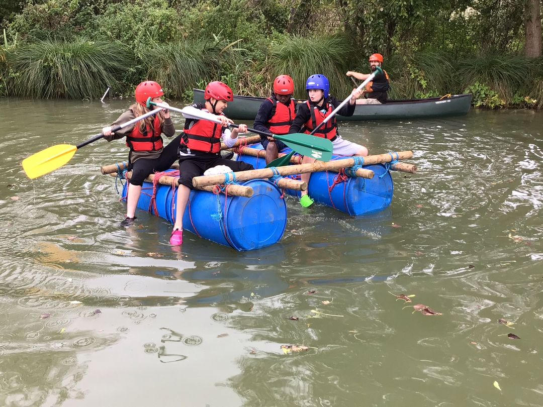 A lovely snapshot of our Primary pupils, who enjoyed their action-packed trip at Oxenwood Outdoor Education Centre! Trips like these are made possible with the support of trusts such as @alpkit and Ernest Cook Trust. #GoNicePlacesDoGoodThings