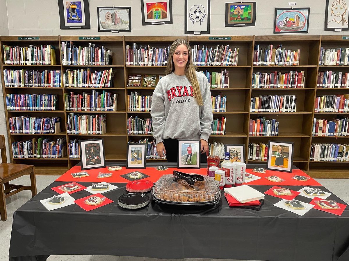 StephMitch1120's tweet photo. We can not say enough about how proud we are of our girl! Thank you all who came out, messaged and supported her on this day! Abby is officially committed to Bryan College! Happy signing day!! 
@AbbyStacey05 @VoiceOfCatsTN https://t.co/WKnqKTCD2O