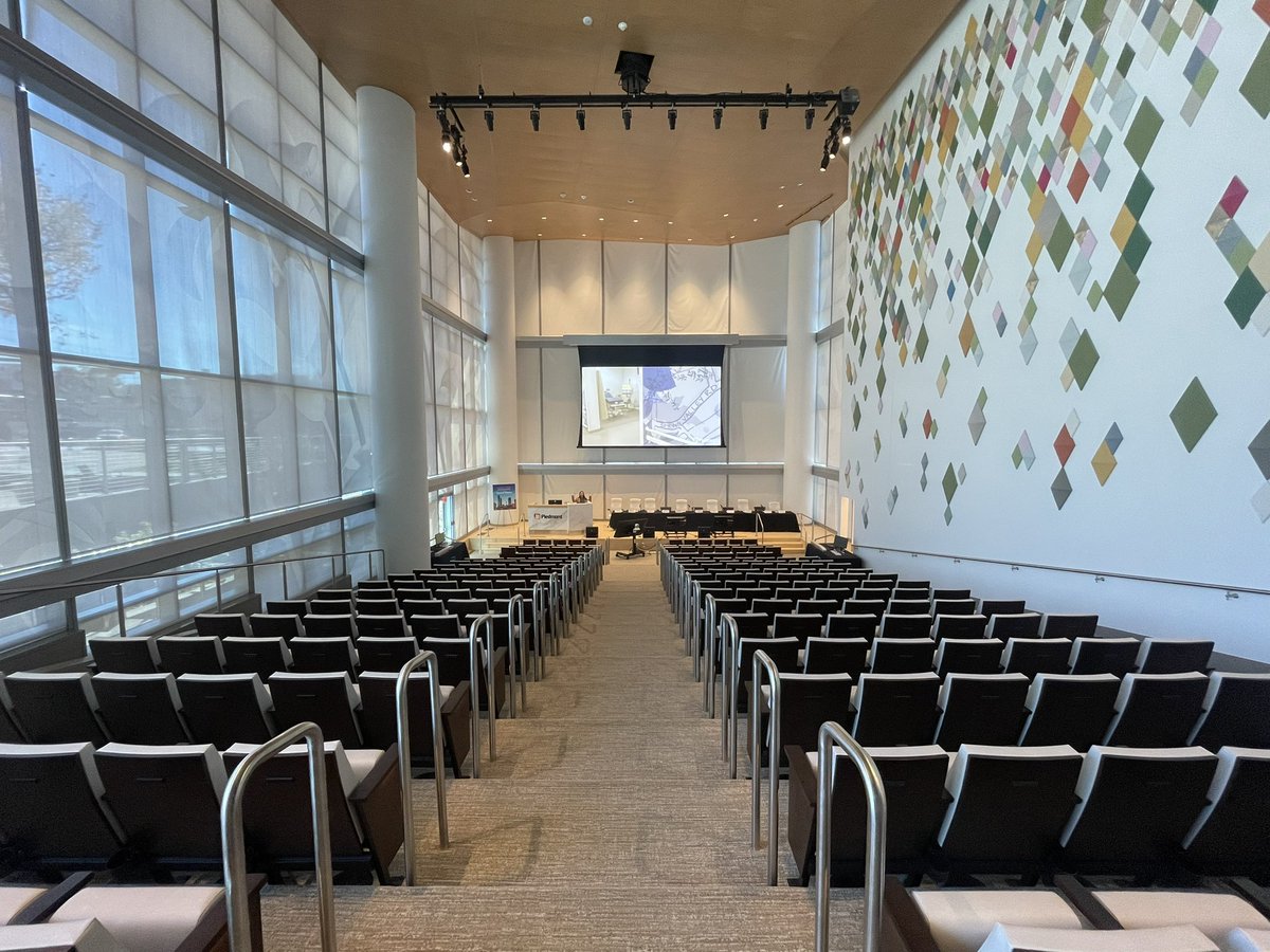 ryankaple's tweet image. The 2nd annual #mitraclip fellows course is about to start. My favorite meeting of the year! In the presence of the #goateers @AbbottCardio @HMHNewJersey @jamiemccabeMD #teer @HamidNadira @GilbertTangMD @psorajja @PaulMahoneyMD @VinodThourani @PradeepYadavMD