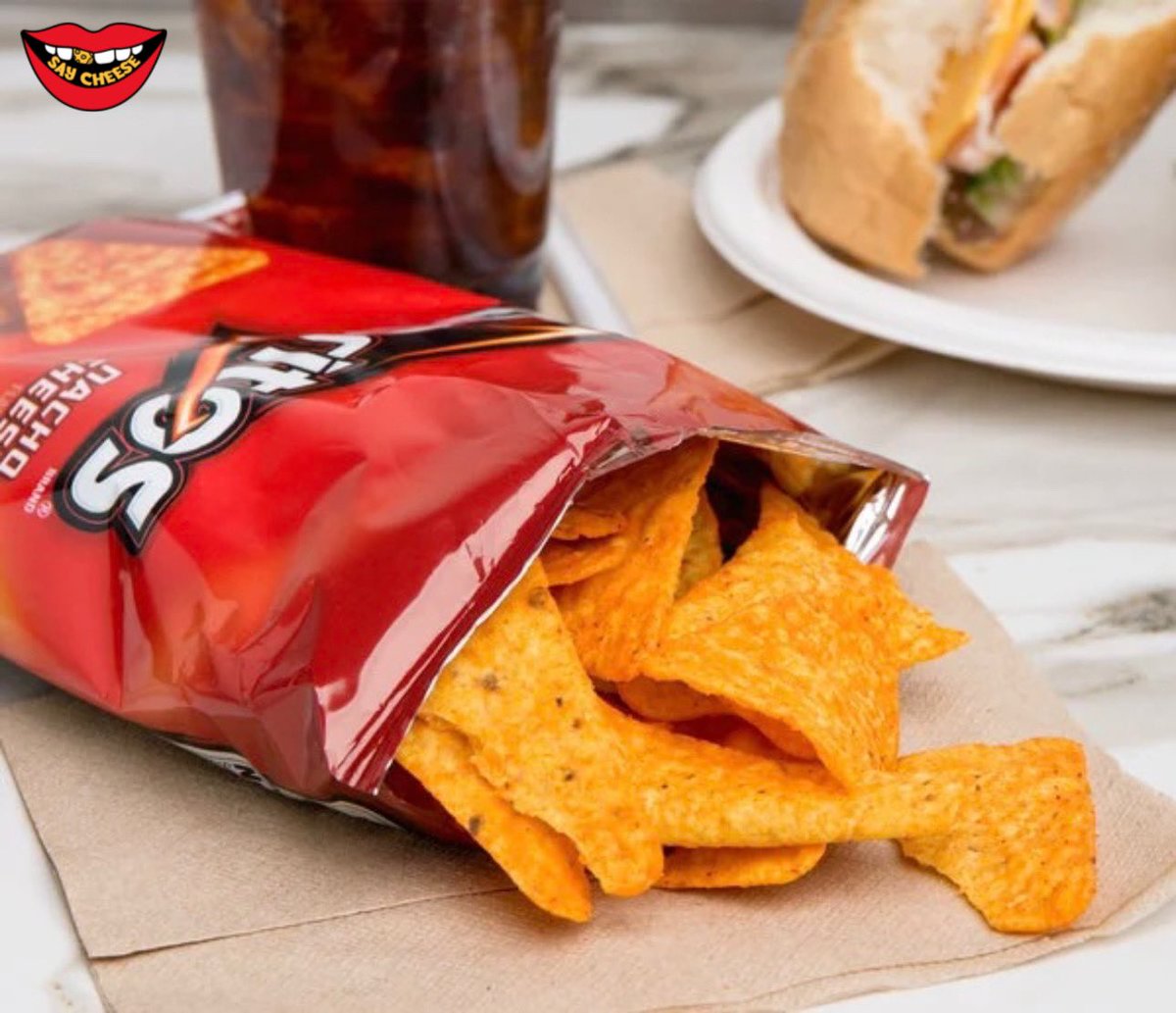 SAY CHEESE! 👄🧀 tweet media