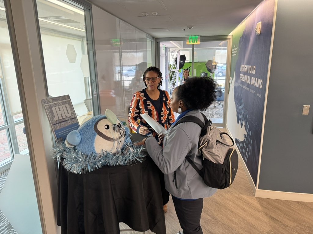 hanjulee_1's tweet photo. Today is the day! Itโs FLI day! We are on our way to meet FLI friends. #elevatecelebratedli #fliproud #jhu #imagineJHU https://t.co/xmeqZq7V7K