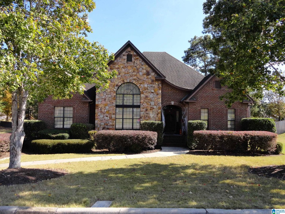 BrandonBridgmon's tweet photo. 9535 AMBROSE LANE, Kimberly, AL 35091 is now under contract.
See this listing and more on my website: https://t.co/oBO7shKsa1 https://t.co/ttt4CX0e6y
