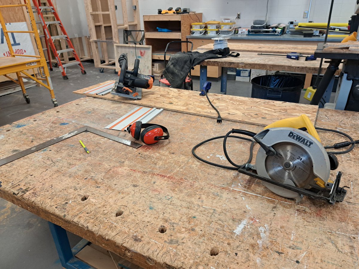 Today <a href="/WVHWarriors/">Waterford Valley High School</a> in the shop, we covered circular saw safety. I like this Evolution circular saw with track for helping students cut straight and true, as well as its dust collection port. Doesn't collect ALL the dust, but helpful nonetheless #cough