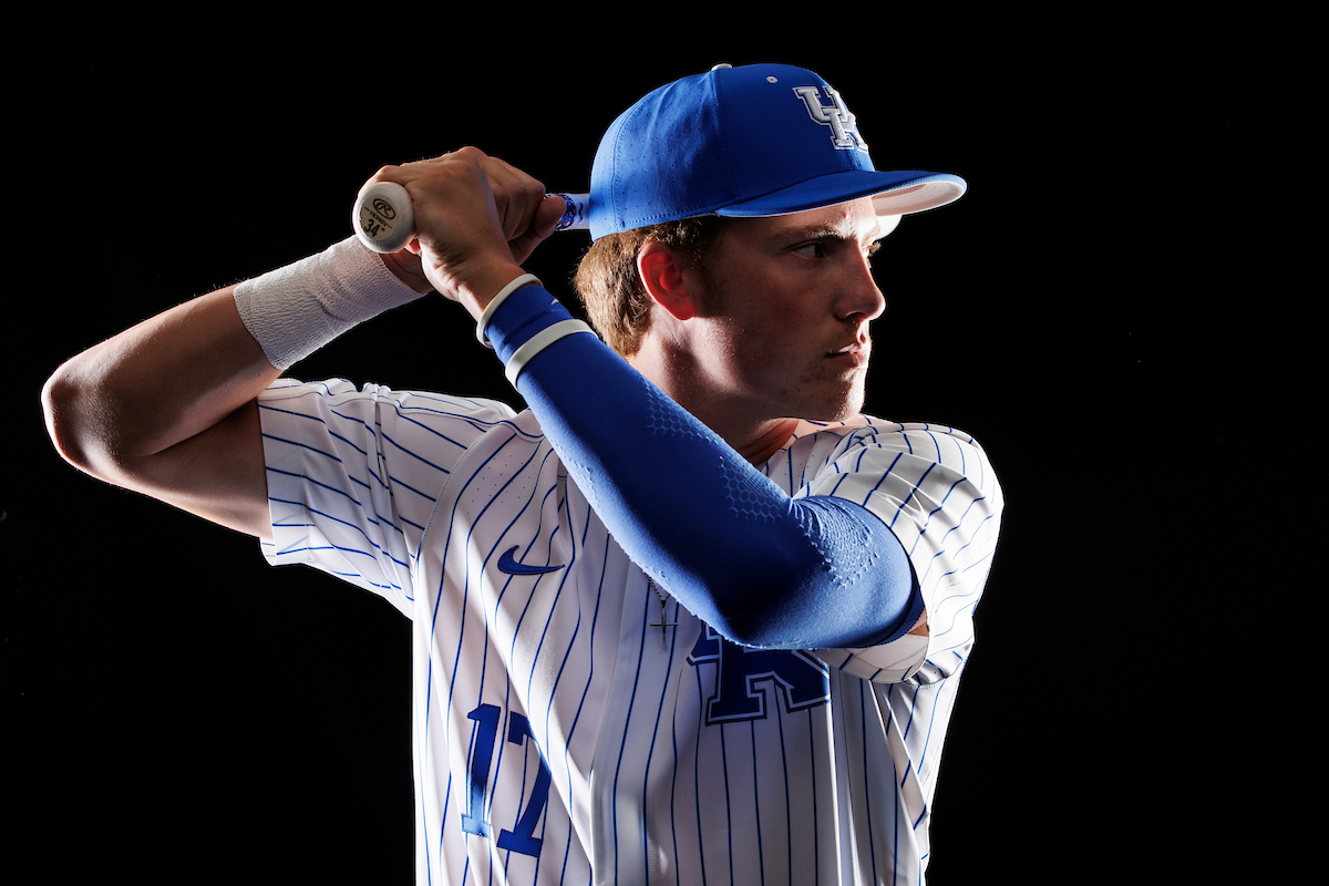 Kentucky Baseball (@ukbaseball) on Twitter photo A trio of freshmen middle infielders showed promise in the fall exhibitions, as <a href="/LandonFranklin_/">Landon Franklin</a>, <a href="/KyussG2/">Kyuss Gargett</a> and <a href="/EHindle_27/">Ethan Hindle</a> combined for six hits, 8 runs, 4 RBI, a double, homer, 3 walks and an HBP. A trio of freshmen middle infielders showed promise in the fall exhibitions, as <a href="/LandonFranklin_/">Landon Franklin</a>, <a href="/KyussG2/">Kyuss Gargett</a> and <a href="/EHindle_27/">Ethan Hindle</a> combined for six hits, 8 runs, 4 RBI, a double, homer, 3 walks and an HBP.