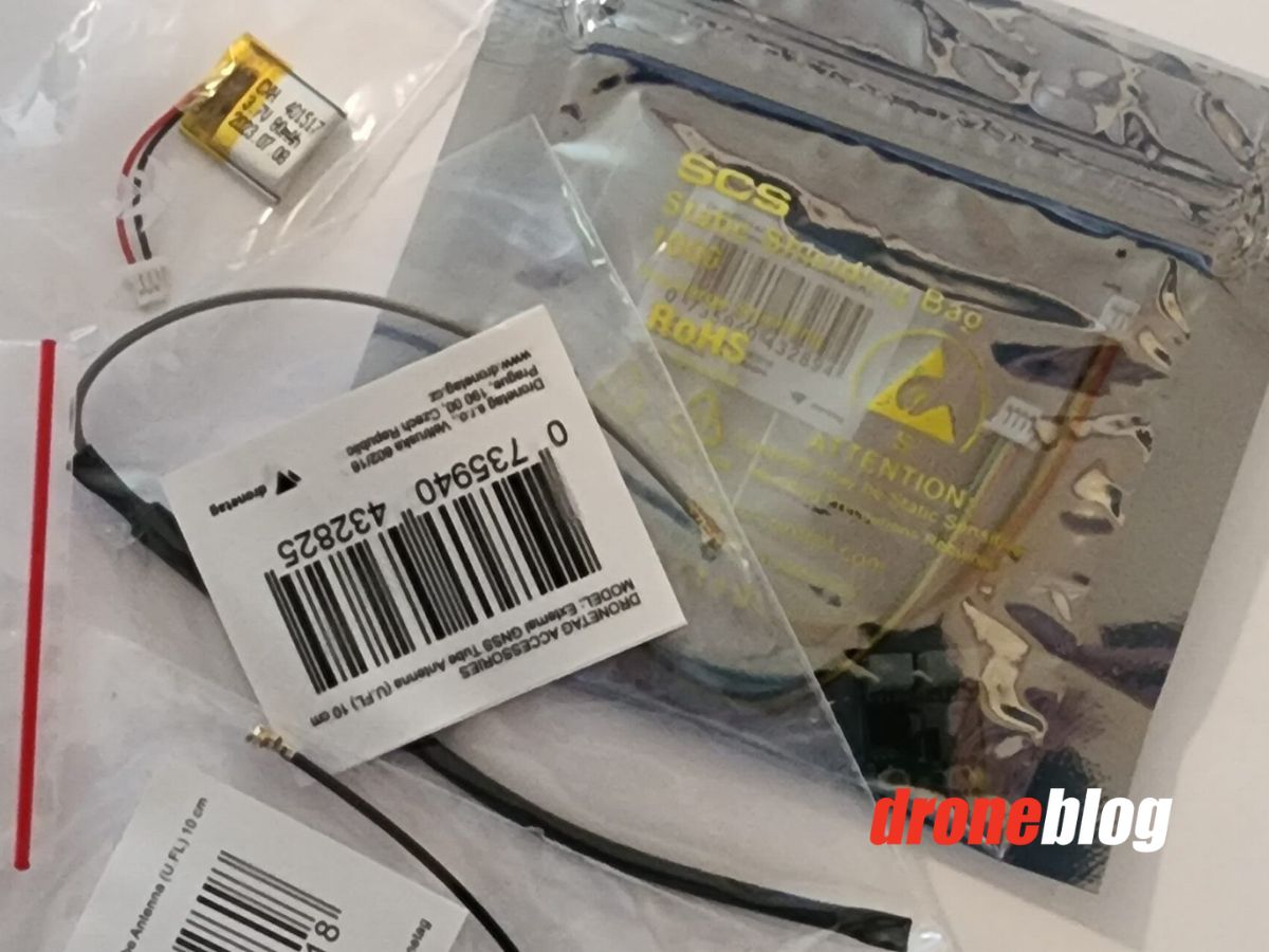 Boy, oh boy! What the BS is this. Here we are. After a short, unexpected delay and just some waiting, like many of you out there, I have finally gotten my hands on the Dronetag Beacon BS.

If you’re one of those waiting, the manufacturer has assured me

skydanceimaging.com/dronetag-beaco…
