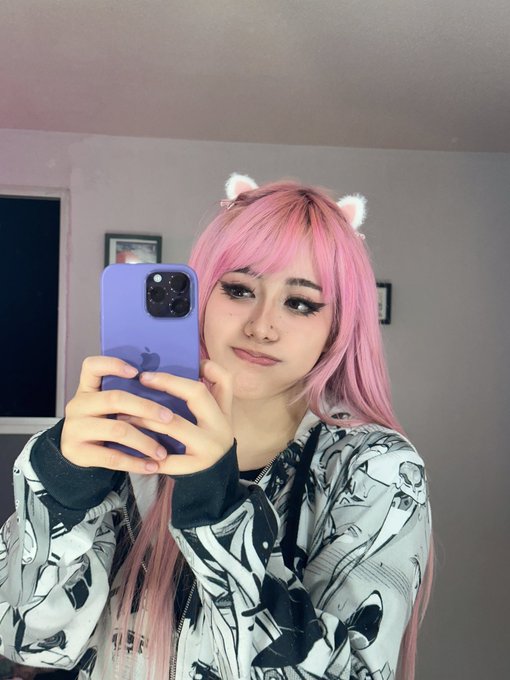 3 pic. Nya ฅ^•ﻌ•^ฅ https://t.co/4itifGQZaT