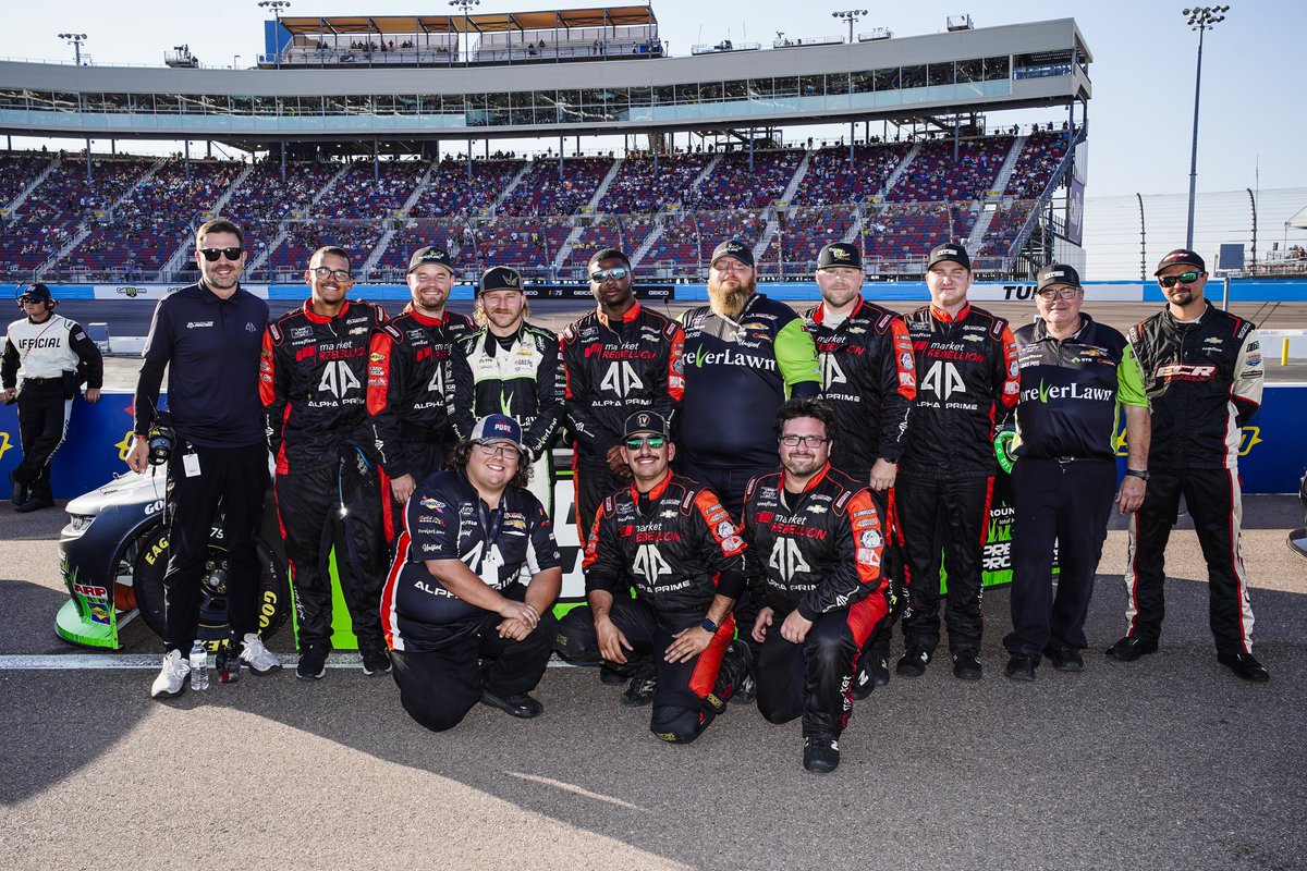 Jeffrey Earnhardt tweet media