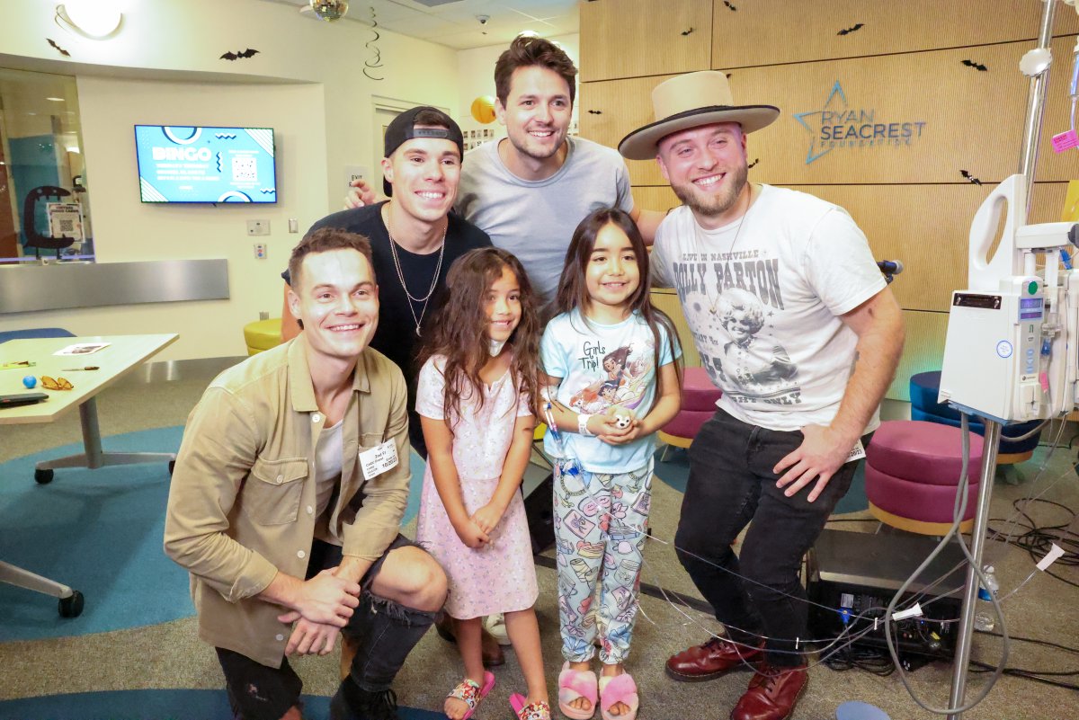 Back-to-back visits with @KingCalaway... first at @childrenscolo, followed by @chocchildrens! Loved having these guys on air in #SeacrestStudios 💙
