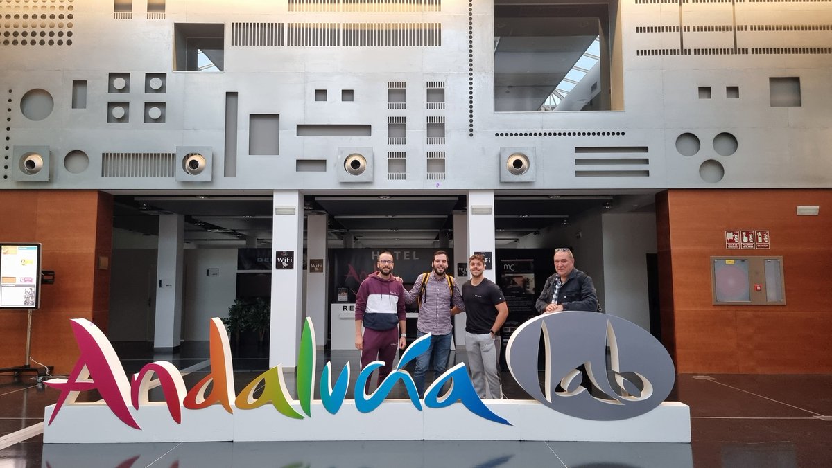 andreuibanez's tweet image. Las instalaciones de @andalucialab listas para el #devfest del GDG Spain mañana, producido por @GDG_ES y @GDGMarbella y con la colaboración de @GoogleDevEurope y Google Developers online, GDO. Contaremos con la presencia de @nlycskn @FlutterDev DevRel , @moisipm y @vcarreras9