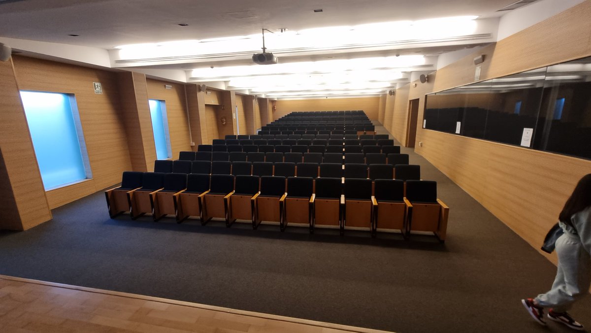 andreuibanez's tweet image. Las instalaciones de @andalucialab listas para el #devfest del GDG Spain mañana, producido por @GDG_ES y @GDGMarbella y con la colaboración de @GoogleDevEurope y Google Developers online, GDO. Contaremos con la presencia de @nlycskn @FlutterDev DevRel , @moisipm y @vcarreras9