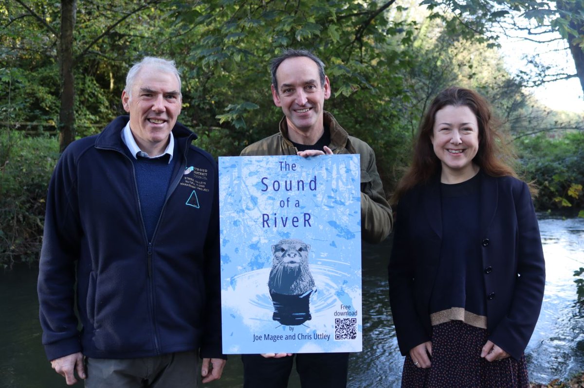 StroudDC's tweet image. This free-of-charge comic book aims to change the way young people understand climate challenges 💦🦦

An innovative downloadable graphic comic based in #Stroud district will inspire a new generation of environmental managers... 

shorturl.at/cgv79 #NBScomics