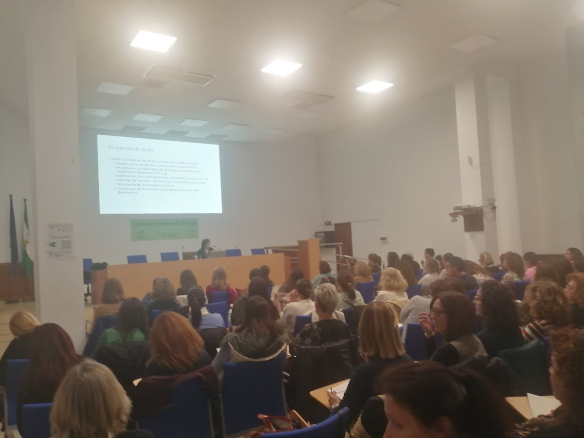 bemase10's tweet photo. Comenzamos el curso "Estrategias, recursos y actividades para trabajar la lectura planificada en las aulas de primaria y de secundaria", impartido por Pilar Núñez Delgado en @cepcordoba. Acompañamos al profesorado desde la formación. @BECREA_CORDOBA https://t.co/2LTNOsqkZB