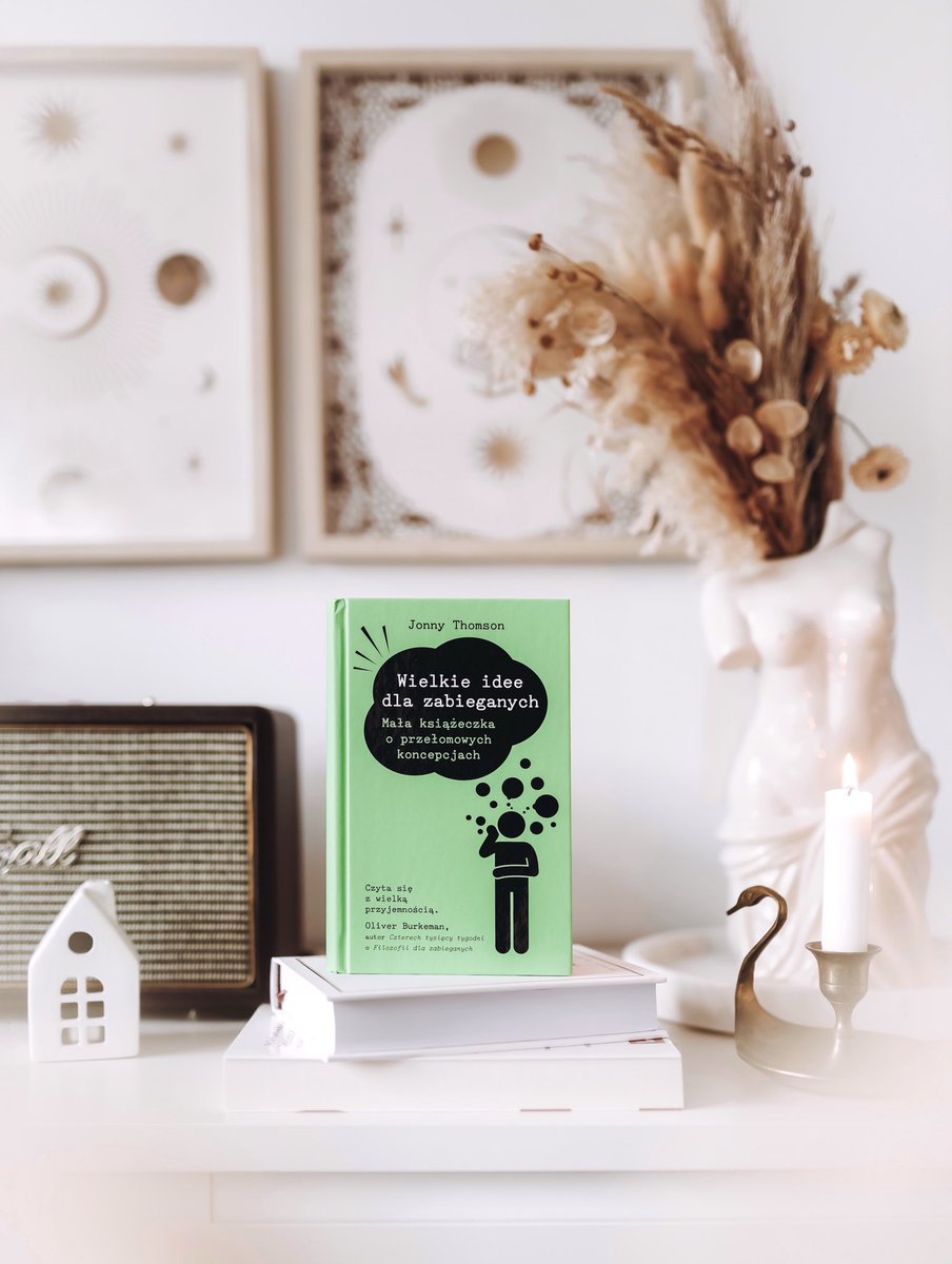 #readlist2023pl 
To nie tylko znakomity prezent dla absolutnie każdego miłośnika książek lubiącego wiedzieć więcej, ze względu na piękną formę tej pozycji, ale także ze względu na niesamowitą treść, która przykuje odbiorcę do krzesła, jak to się stało w moim przypadku.
#książka