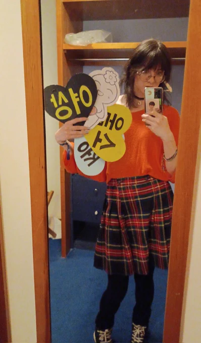 how many times am i gonna smack myself in the face w one of my signs/lightiny during concert? bets are open  but im READY! #KOREA_ON_STAGE 
