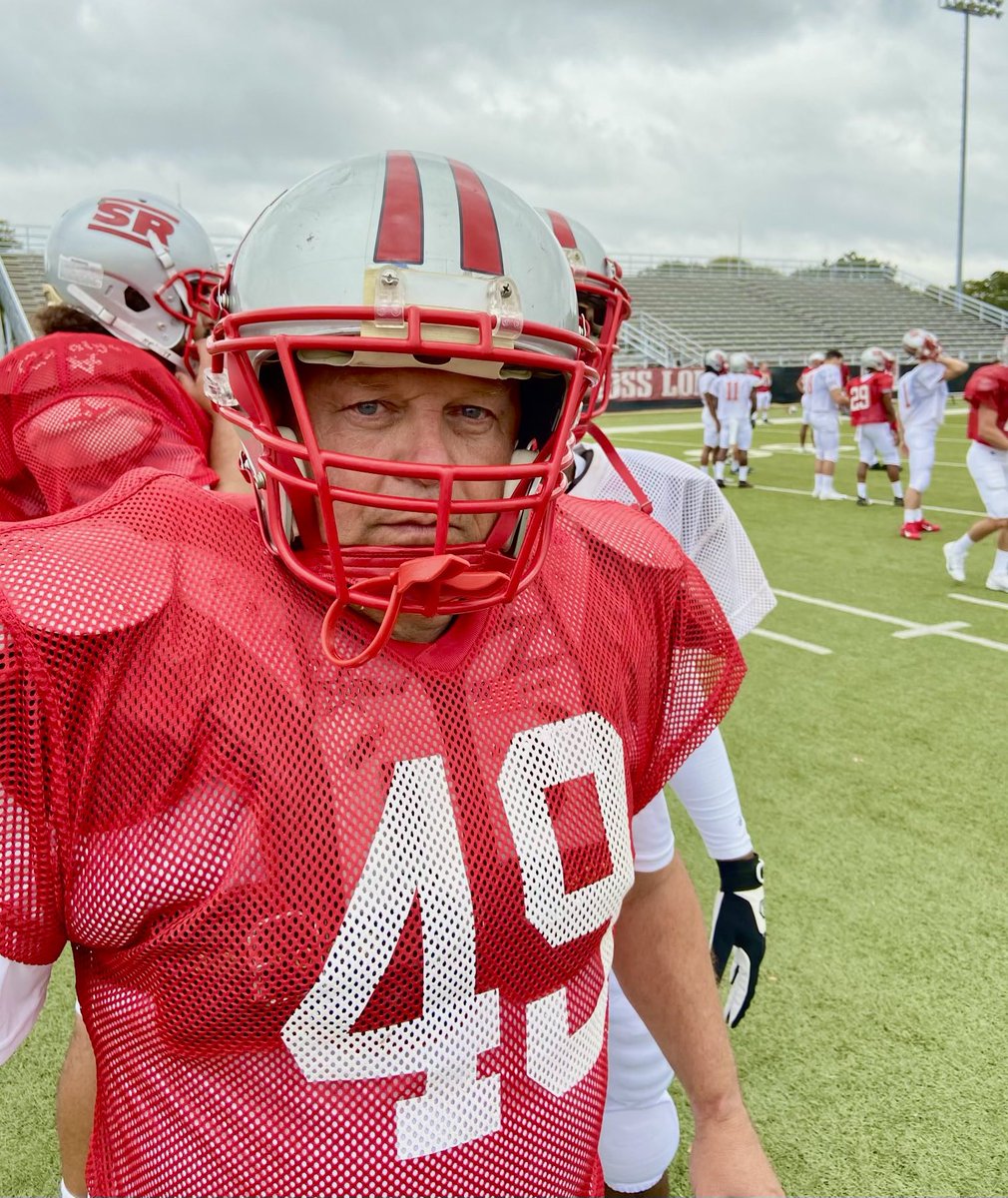 Excited to have an IA from SAG-AFRTA to be able to head to the FLIFF to promote the opening of my new film, The Senior! Finally folks are going to be able to see this wonderful, feel good film! fliff.com/events/theseni…