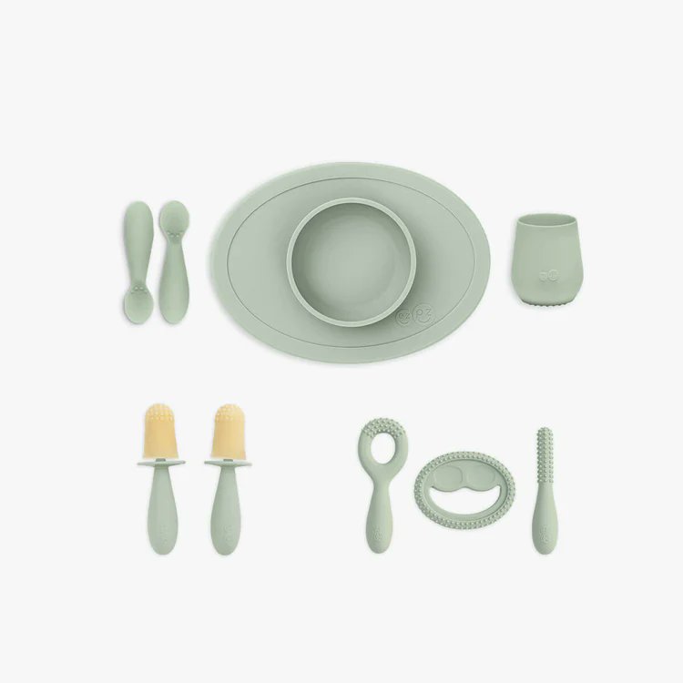 🎄Holiday Gift Giving Idea!💡Give the parent-to-be in your life the Ultimate Baby Shower Bundle, which includes ezpz’s best-selling pre-feeding and starting solids gear: the Oral Development Tools, Tiny Pops + First Foods Set. #ezpzfun ezpzfun.com/products/ultim…