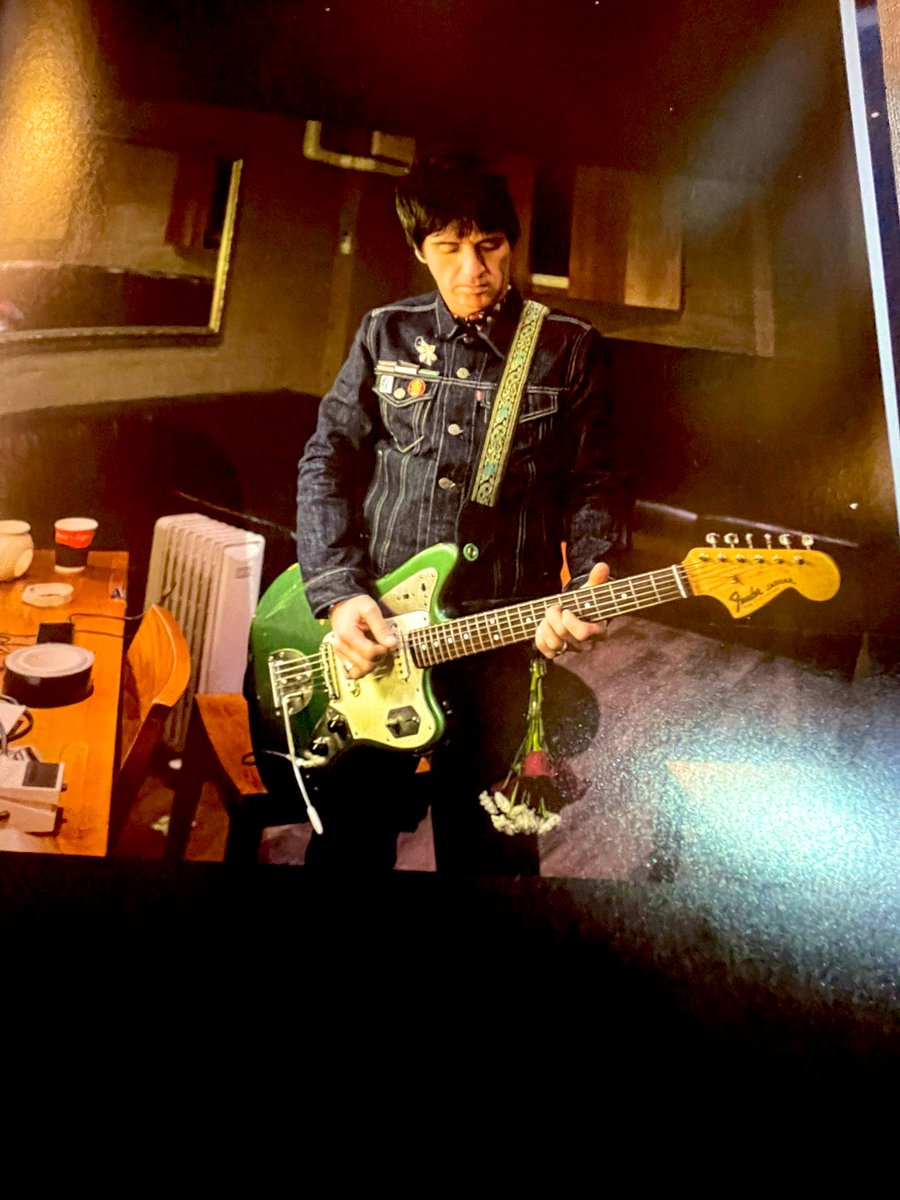 Will_Fuzz's tweet photo. Today just got a whole lot better. @Johnny_Marr gifted me this bloody amazing book. I thought I had a few guitars but Johnny just blew me right out of the water with his collection. That green Telecaster!!  what a gorgeous machine? Always wanted a green guitar, (green being my favourite colour as it goes with my eyes don't ya know) but somehow never got around to finding one. 
Thanks Johnny x