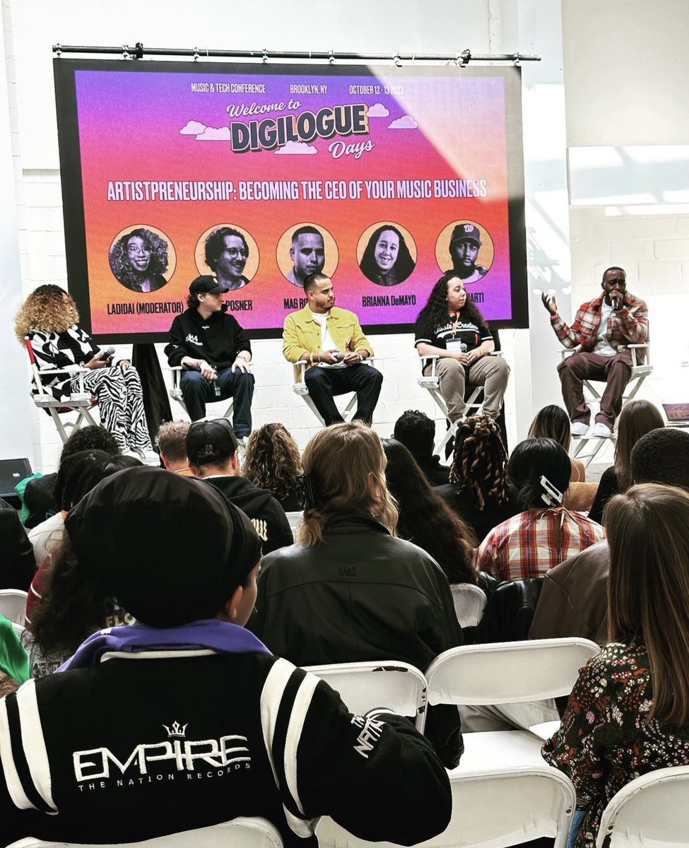StephaneaSusse's tweet photo. The power of manifestation ✨ Last year, I discovered @thedigilogue conference through social media and thought, “I’ll go next year.” Little did I know that not only would I attend, but I’d do so as an invited Music Career Mentor 🙌🏻 #DreamBig #WomenInMusic #DigiFam #TheDigilogue https://t.co/2gC1WYIzEF