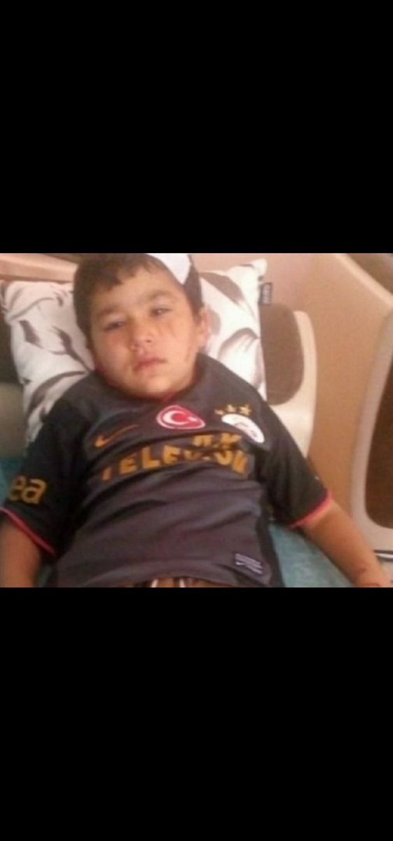 SadeceBen252's tweet photo. @aliwincheesteer @drmedusagray Nolmuş kNk https://t.co/HVQQgQLYPE