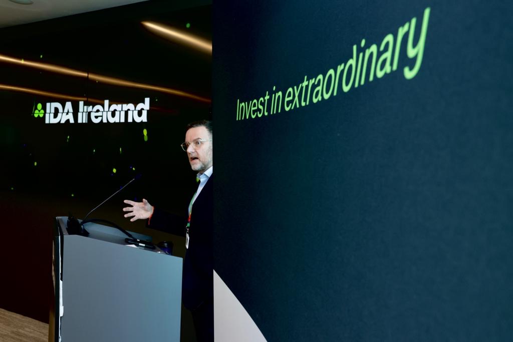 We are celebrating the launch of our new brand today!   The new identity is synonymous with the vibrant, innovative country we represent. It symbolises a contemporary, multicultural #Ireland, with a thriving dynamic workforce.
#InvestInIreland #InvestInExtraordinary #Rebrand