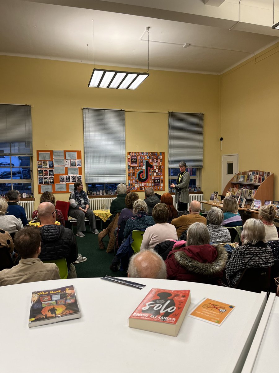 MichaelJecks's tweet photo. Having a great evening at @TorquayLib with other authors Thanks to the library for hosting these chats!
#karenmaitland #samcarrington #stephanieausten #suetingey @NellDixon https://t.co/F2scMVPTB4