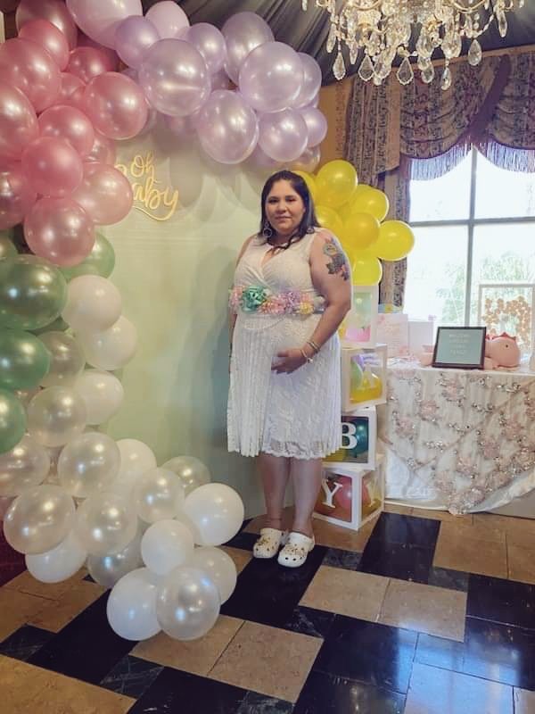 Moonchildlex_'s tweet photo. Update: Finally announcing we're expecting our little rainbow in January 🩷🌈 Baby girl has already gone to see Yoongi in concert🤣💜was expected to see Stray Kids,Txt,The Rose &amp; Eric Nam, but being high risk that can wait until she's here!! I can't wait to take her with us!! https://t.co/LH1YjGjt97
