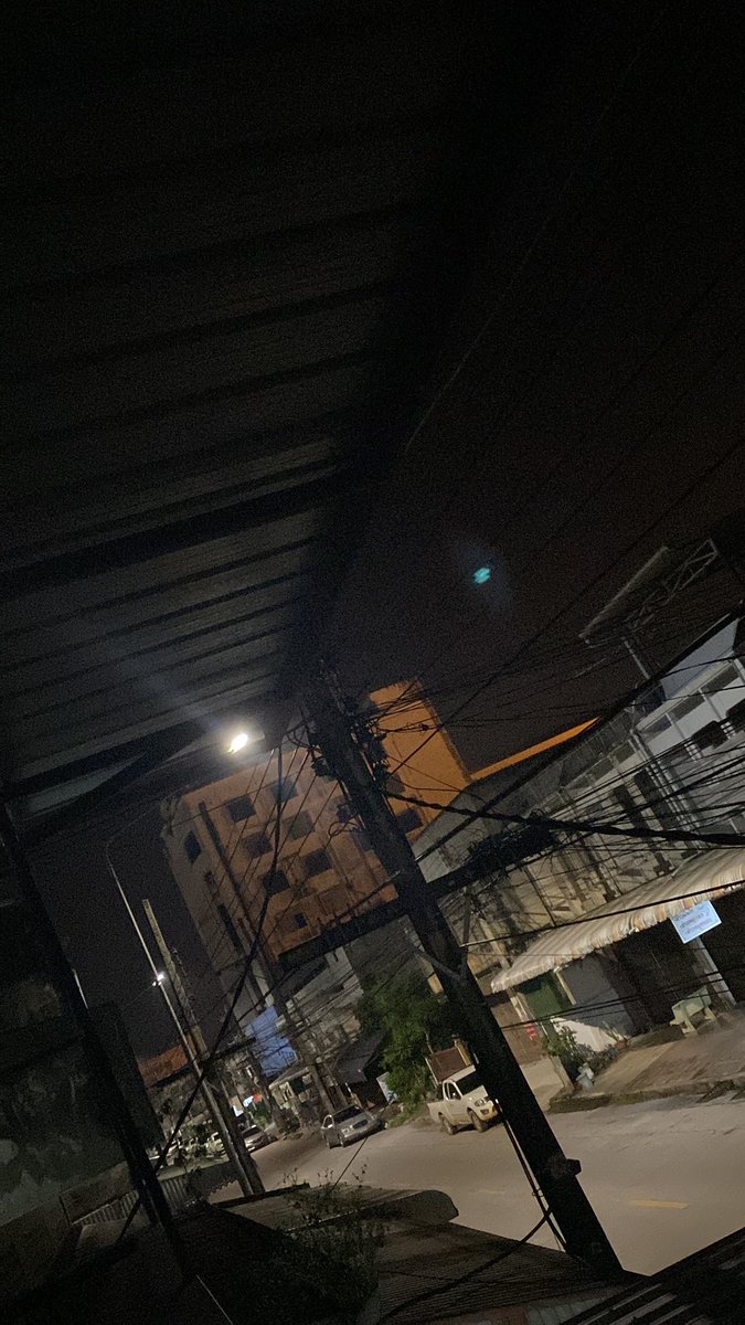 john_smok8's tweet photo. ไม่หลับ ไม่นอน ทำไรกันอยู่ครับ 🧐

#นัดเย็ยะลา #ยะลาหวานเจี๊ยบ #ยะลาทักนัดเจอ 😉 https://t.co/HAf8CPA7AK
