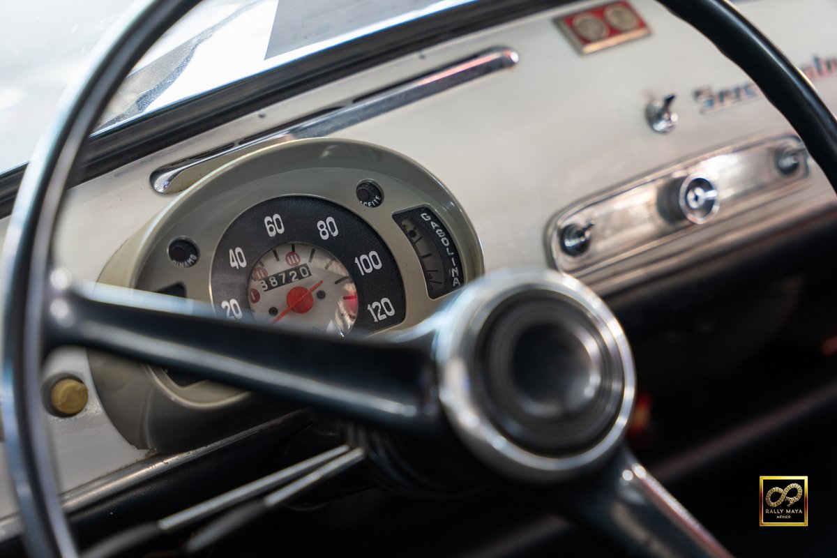 RallyMayaMexico's tweet photo. Similares al modelo como el de la foto, el #Fiat600D fue el primer automóvil de Fiat con motor posterior. Presentado en 1955, su precio inicial de solo 305€ lo convirtió en un ícono de consumo masivo. #HistoriaDelAutomovil https://t.co/BHxxMnF9av
